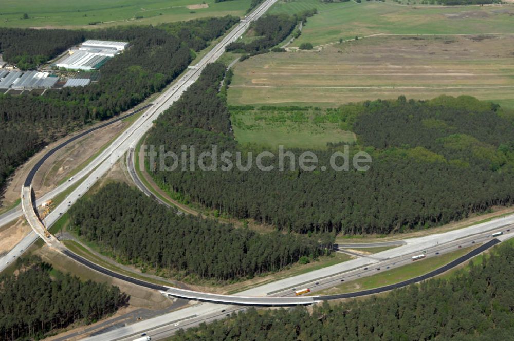 Luftbild NUTHETAL - Autobahndreieck Nuthetal (A 10 und A 115) bei Potsdam