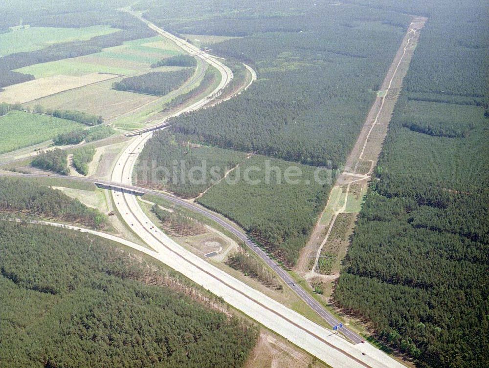 Werder / Havel aus der Vogelperspektive: Autobahndreieck Werder / Havel.