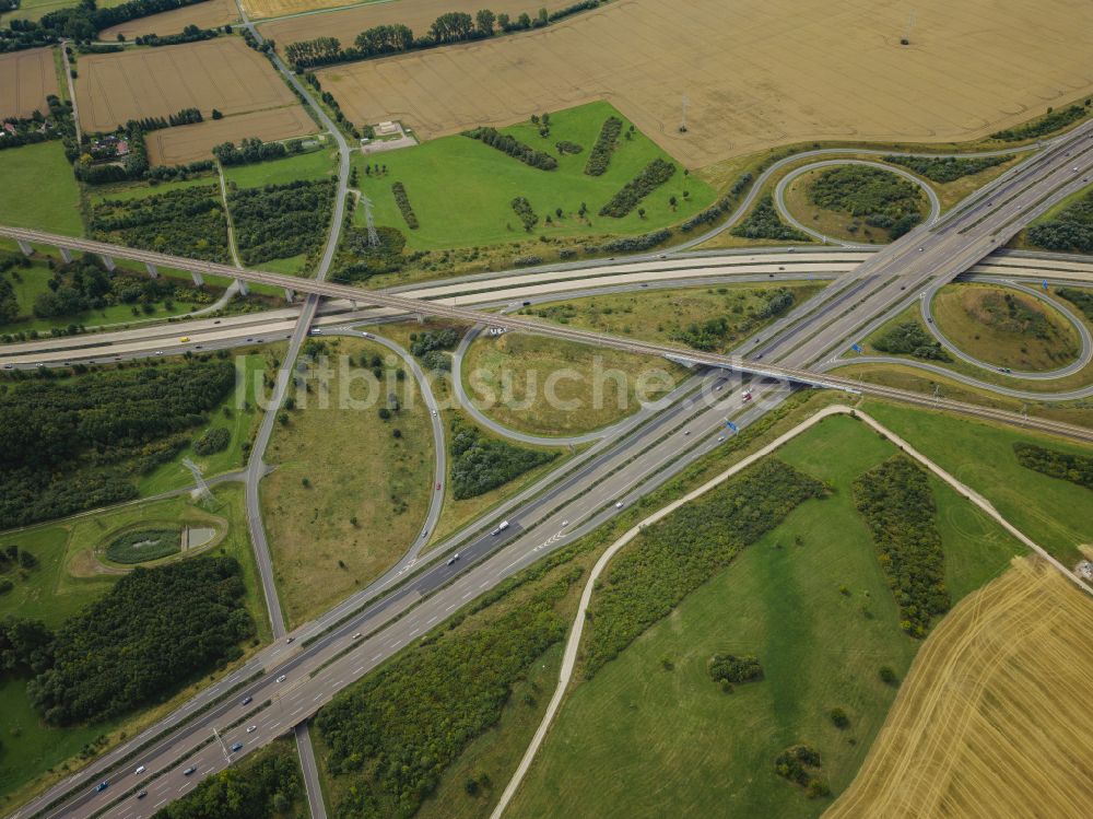 Erfurt aus der Vogelperspektive: Autobahnkreuz der BAB A 4 - 71 Erfurter Kreuz in Erfurt im Bundesland Thüringen, Deutschland