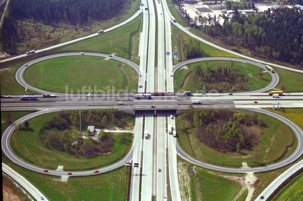 Hermsdorf aus der Vogelperspektive: Autobahnkreuz der BAB A4 und A9 Hermsdorfer Kreuz in Hermsdorf im Bundesland Thüringen, Deutschland