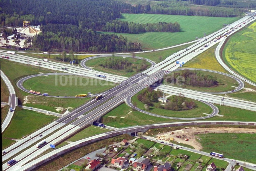 Luftaufnahme Hermsdorf - Autobahnkreuz der BAB A4 und A9 Hermsdorfer Kreuz in Hermsdorf im Bundesland Thüringen, Deutschland