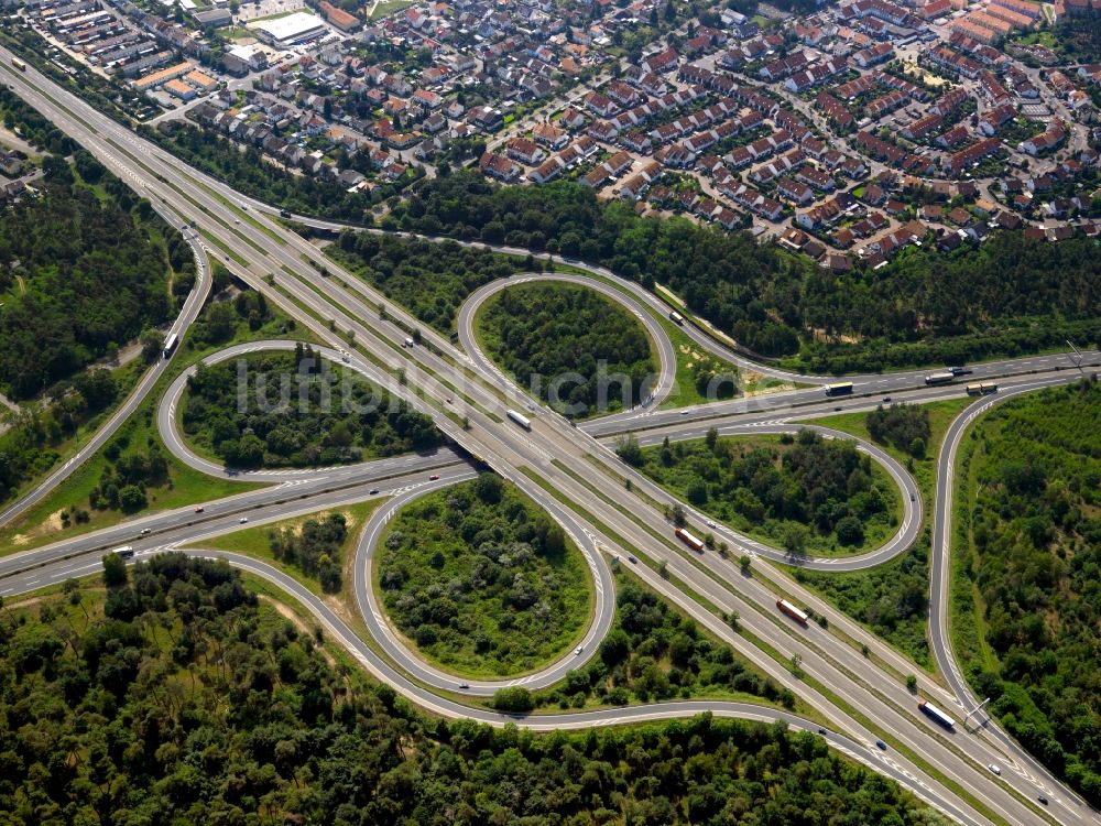 Luftaufnahme Speyer - Autobahnkreuz BAB A61 in Speyer im Bundesland Rheinland-Pfalz