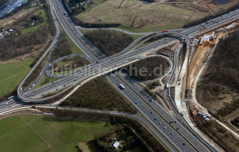 Luftaufnahme Breitscheid - Autobahnkreuz Breitscheid an der BAB A 3 / A52 in Nordrhein-Westfalen