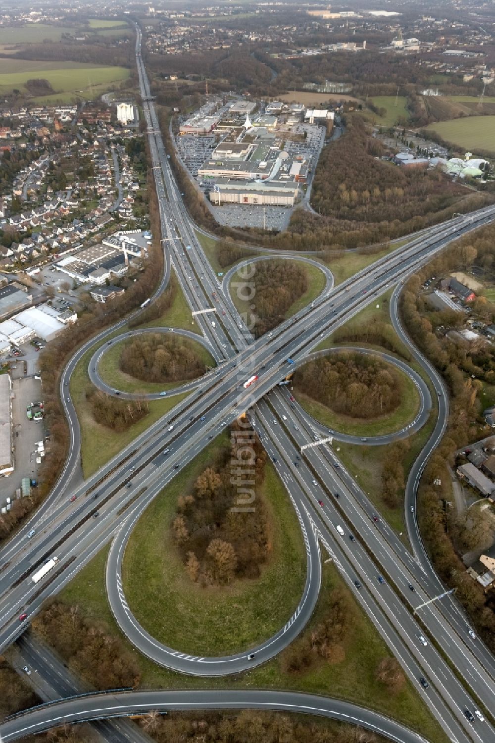 Bochum von oben - Autobahnkreuz der Bundesautobahn BAB A40 und A43, auch Autobahnkreuz Bochum im Bundesland Nordrhein-Westfalen NRW