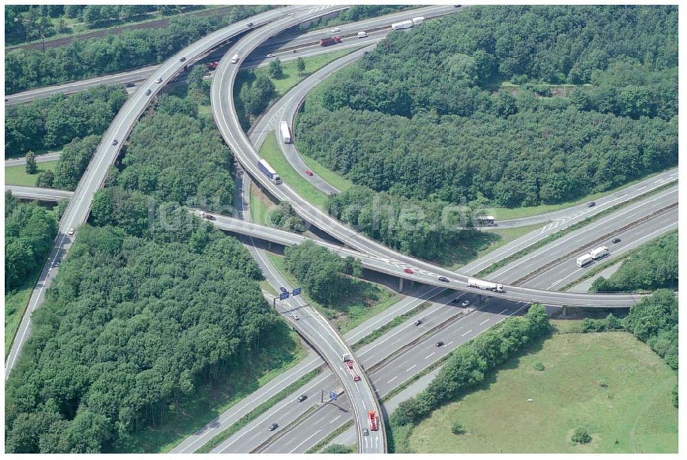 Luftaufnahme Duisburg - Autobahnkreuz Duisberg-Kaiserberg