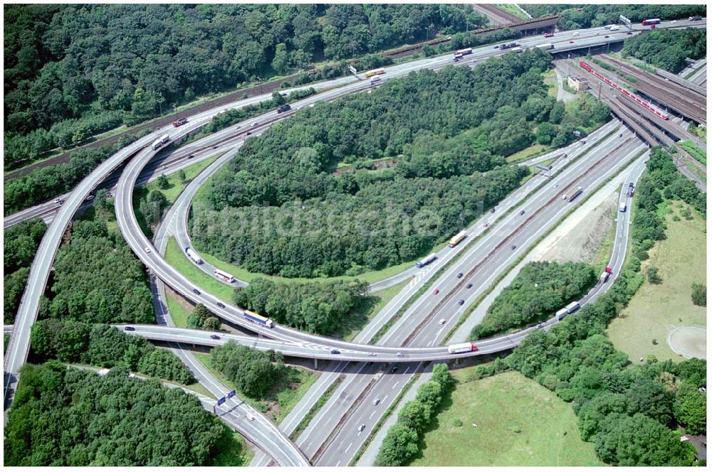 Luftbild Duisburg - Autobahnkreuz Duisberg-Kaiserberg