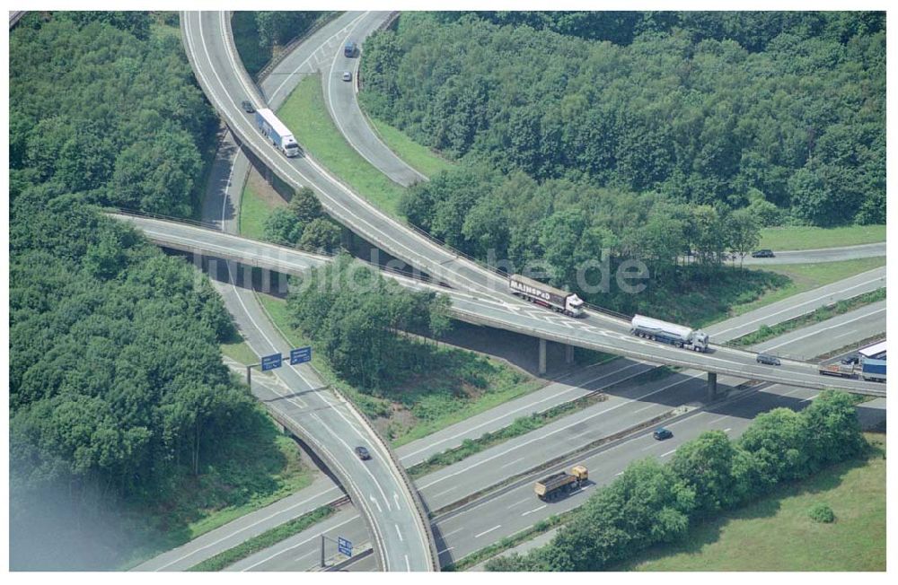 Luftbild Duisburg - Autobahnkreuz Duisberg-Kaiserberg