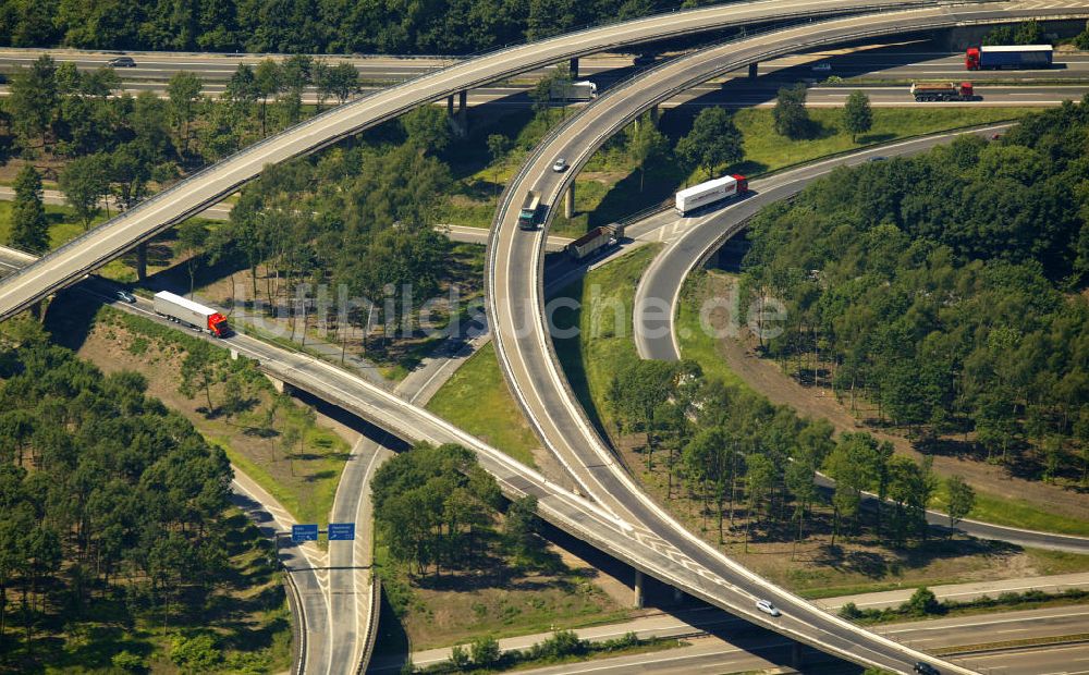 Luftbild Duisburg - Autobahnkreuz Duisburg-Kaiserberg