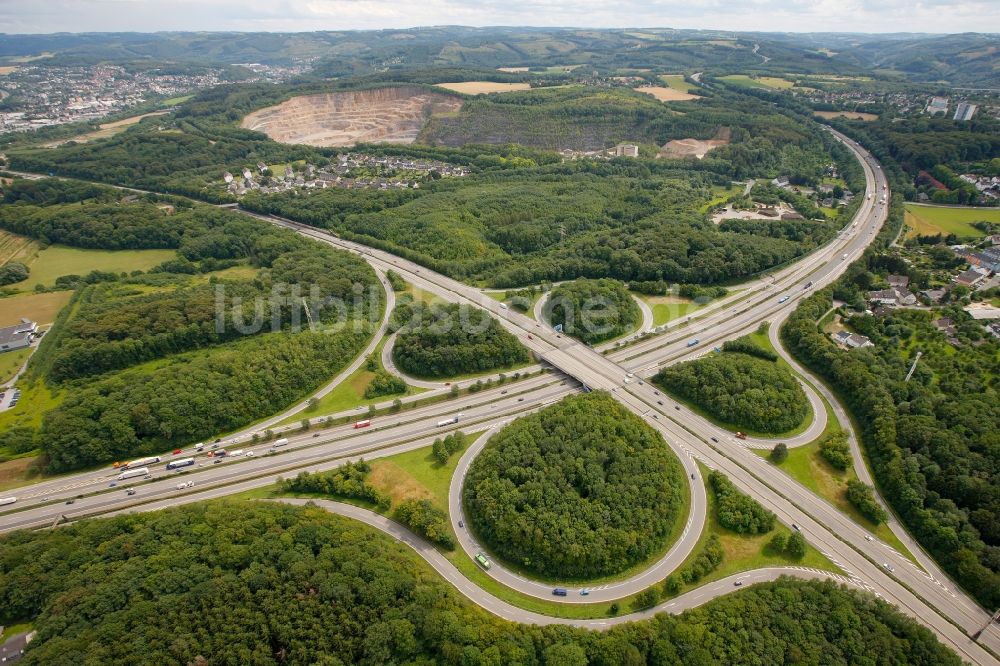 Hagen aus der Vogelperspektive: Autobahnkreuz Hagen in Hagen im Bundesland Nordrhein-Westfalen