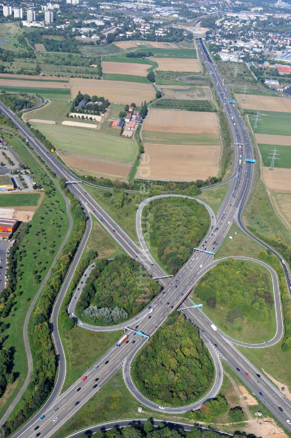 Mainz von oben - Autobahnkreuz Mainz-Süd