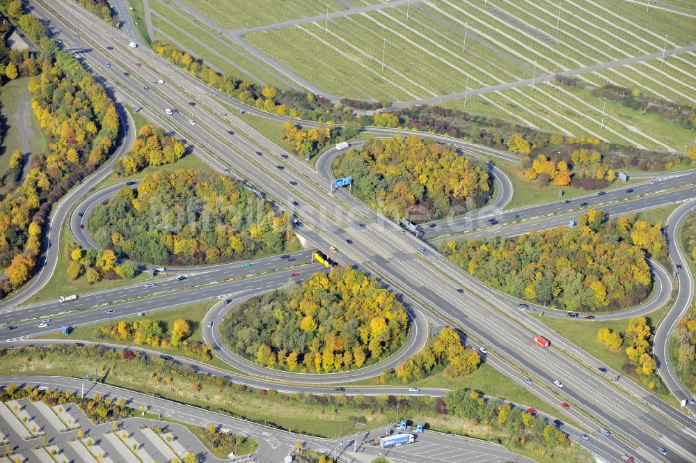 Mannheim aus der Vogelperspektive: Autobahnkreuz Mannheim