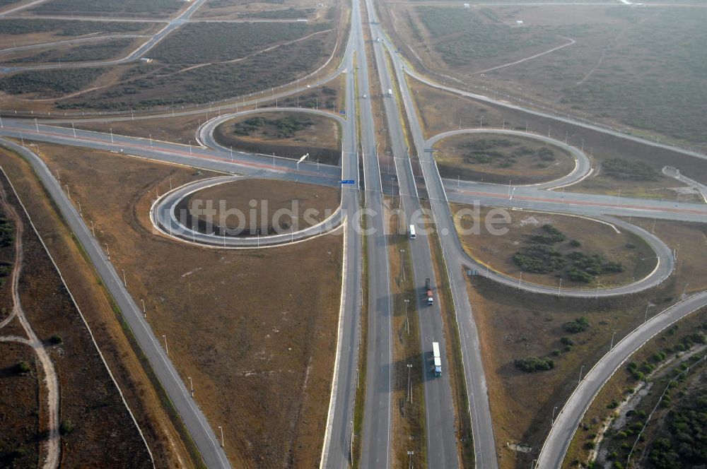 Luftaufnahme Port Elizabeth - Autobahnkreuz der Nationalstraße N2 in Port Elizabeth