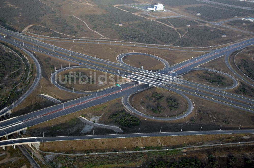 Port Elizabeth aus der Vogelperspektive: Autobahnkreuz der Nationalstraße N2 in Port Elizabeth