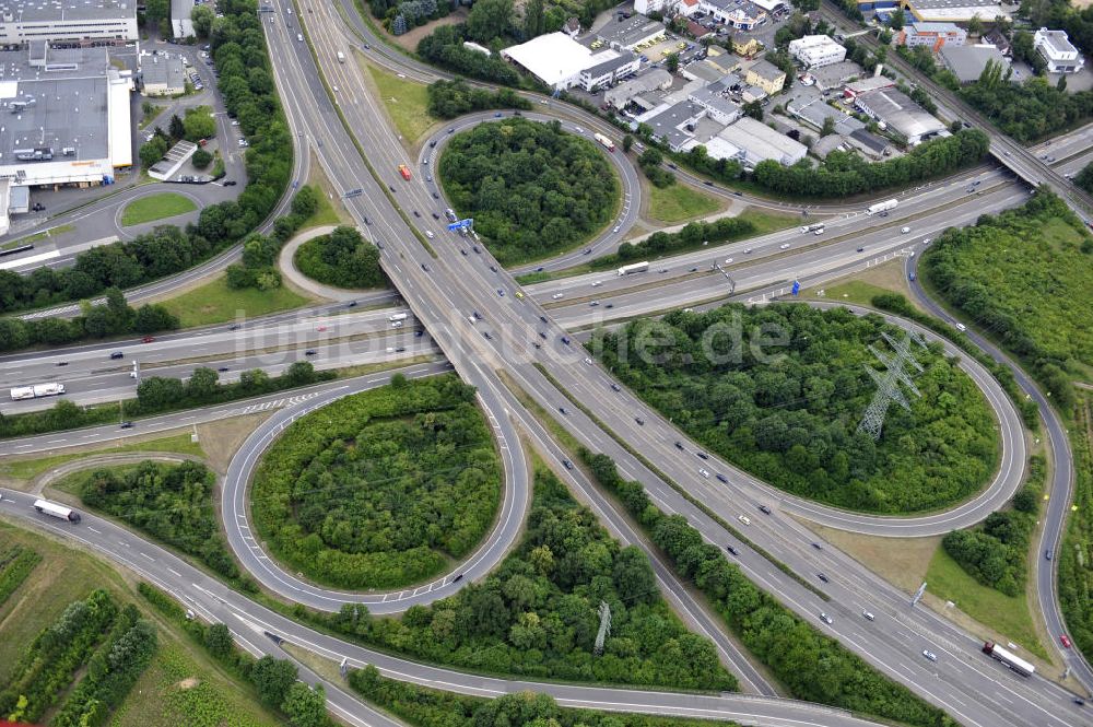 Frankfurt am Main aus der Vogelperspektive: Autobahnkreuz Nordwestkreuz Frankfurt am Main