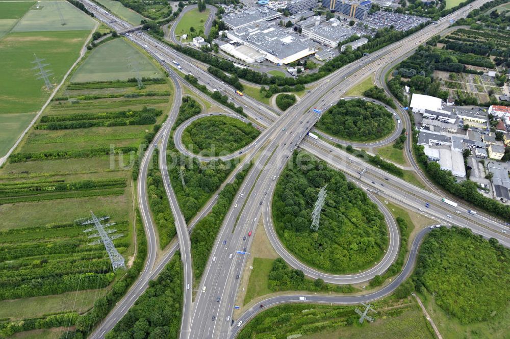 Luftaufnahme Frankfurt am Main - Autobahnkreuz Nordwestkreuz Frankfurt am Main