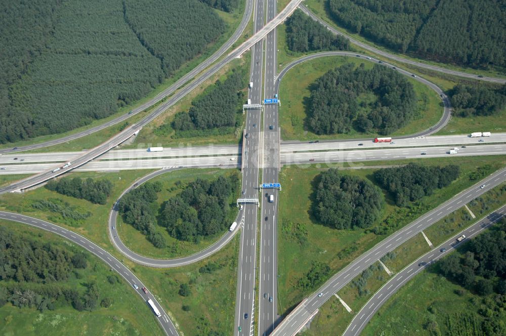 Luftaufnahme Schönefeld - Autobahnkreuz Schönefeld