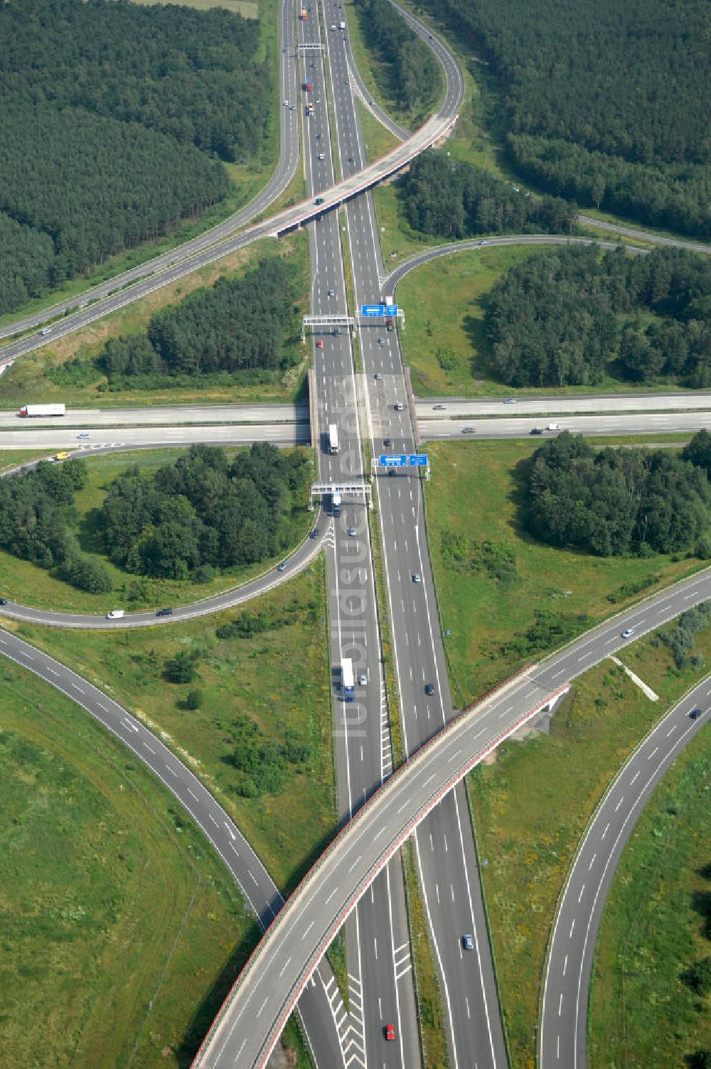 Luftbild Schönefeld - Autobahnkreuz Schönefeld