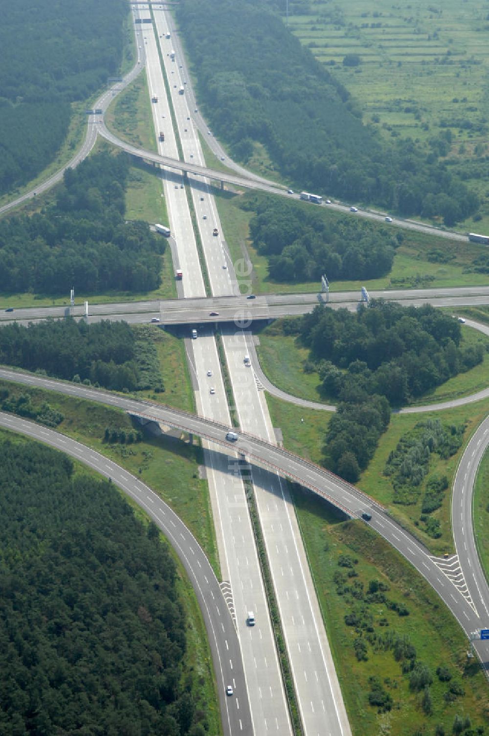 Luftaufnahme Schönefeld - Autobahnkreuz Schönefeld