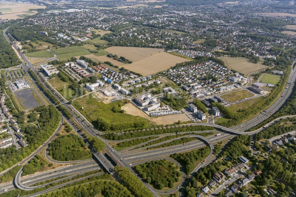 Dortmund von oben - Autobahnkreuz der Stadtautobahn mit Bundesstraßen bei Dortmund im Ruhrgebiet in Nordrhein-Westfalen