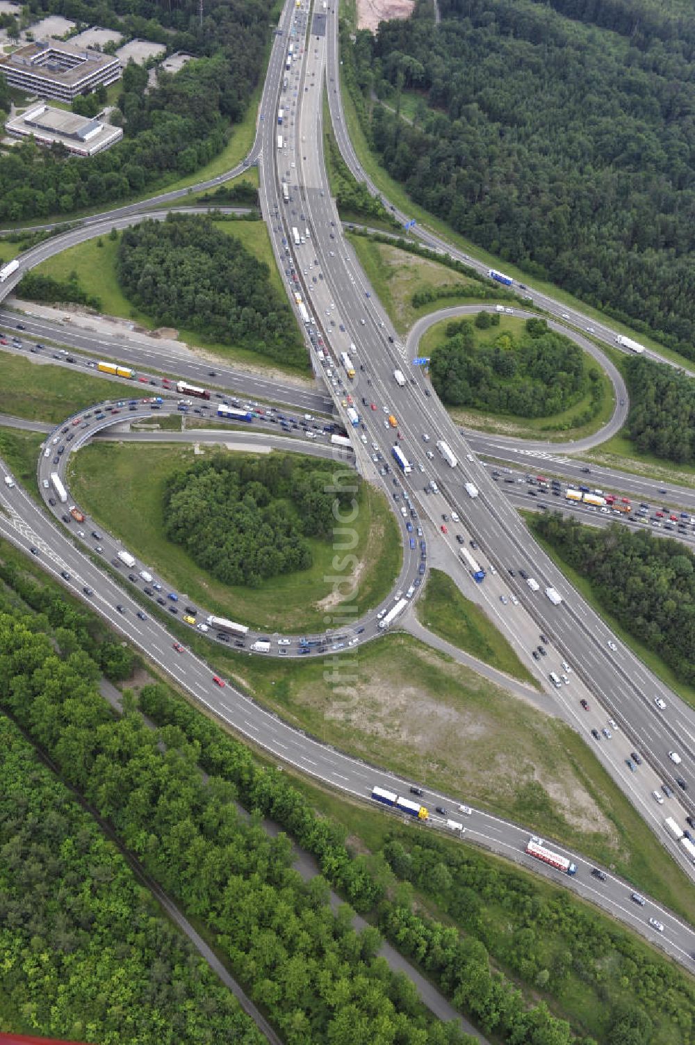 Luftaufnahme Stuttgart - Autobahnkreuz Stuttgart in Baden-Württemberg