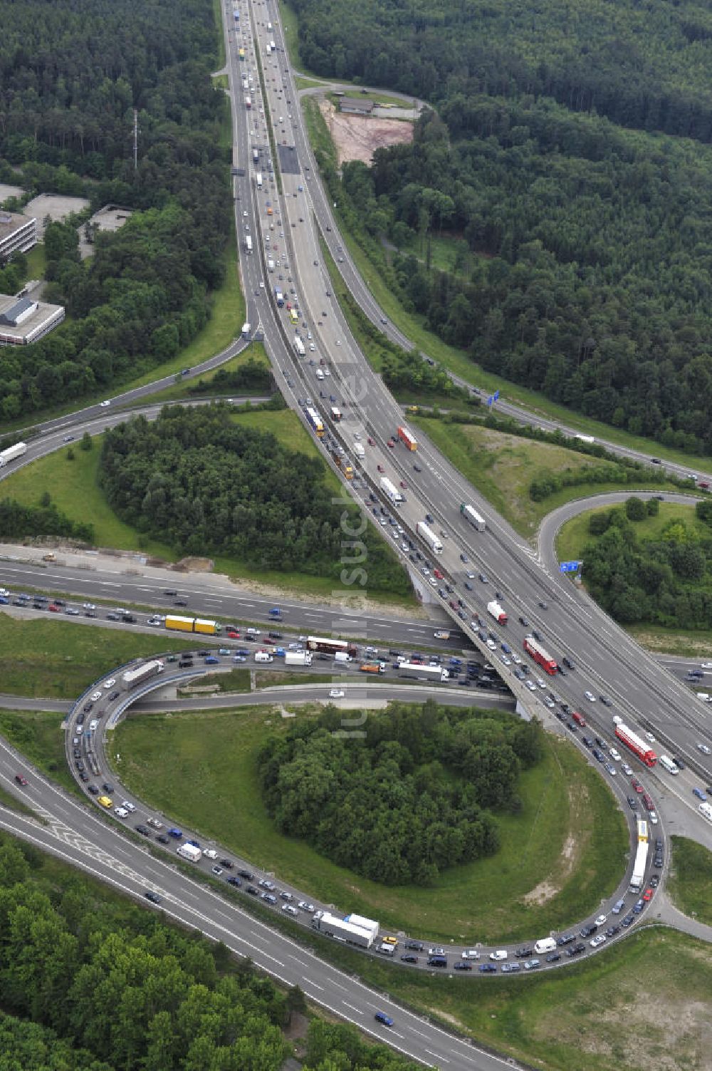 Stuttgart aus der Vogelperspektive: Autobahnkreuz Stuttgart in Baden-Württemberg