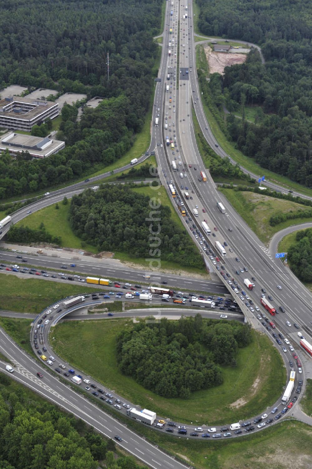 Luftaufnahme Stuttgart - Autobahnkreuz Stuttgart in Baden-Württemberg