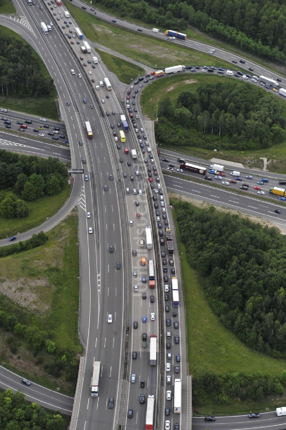 Stuttgart aus der Vogelperspektive: Autobahnkreuz Stuttgart in Baden-Württemberg