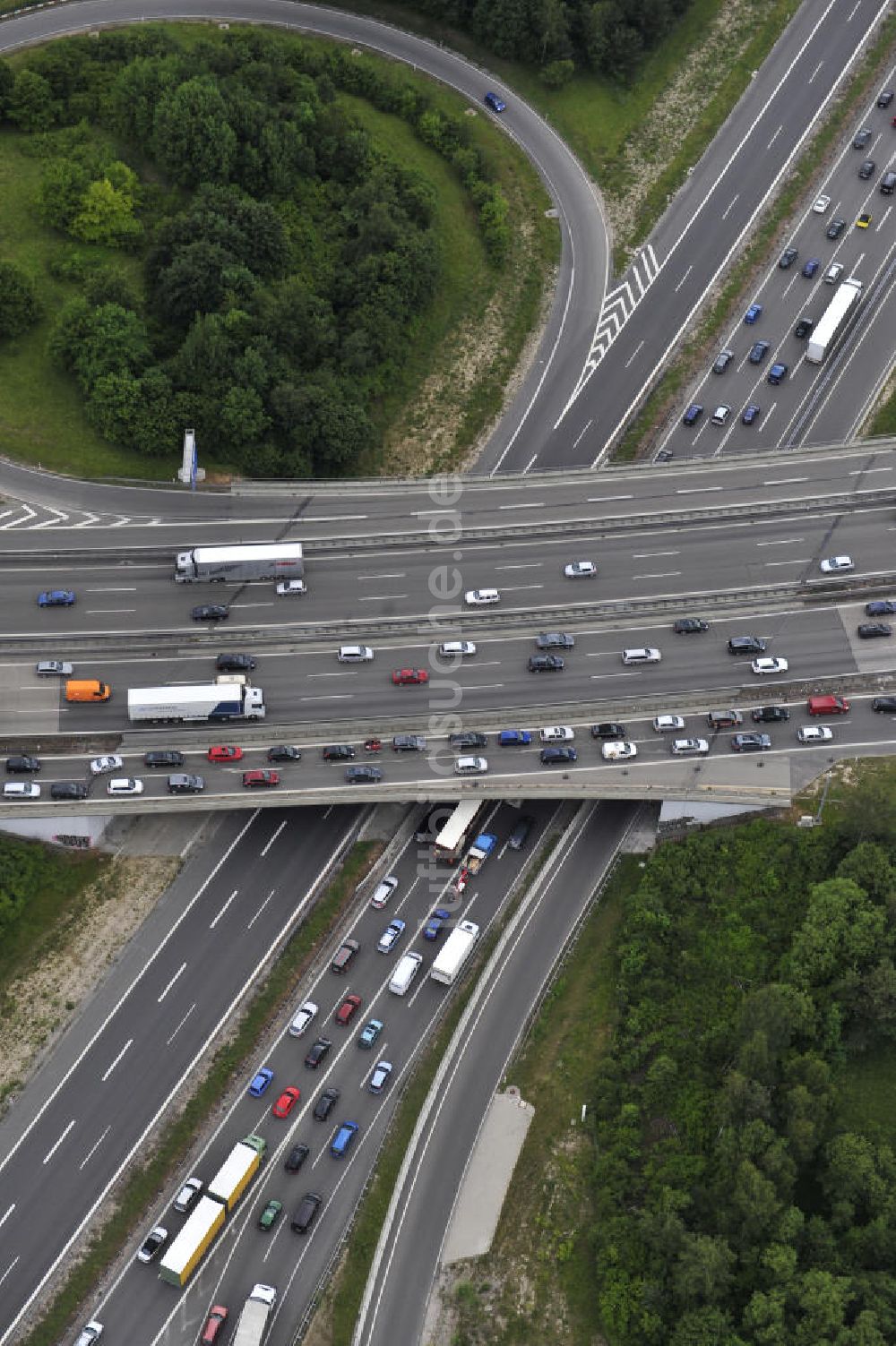 Luftaufnahme Stuttgart - Autobahnkreuz Stuttgart in Baden-Württemberg