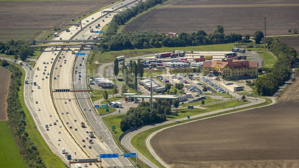 Luftbild Guntramsdorf - Autobahnraststätte in Guntramsdorf im Bundesland Niederösterreich in Österreich