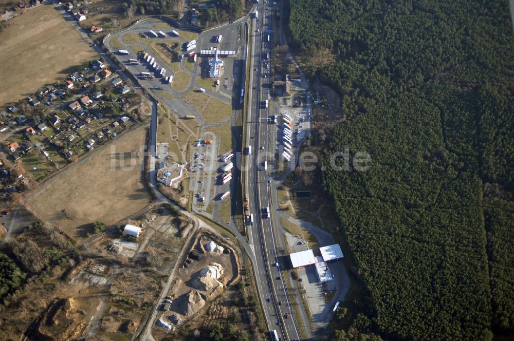 Luftaufnahme Michendorf - Autobahnraststätte Michendorf am südlichen Berliner Ring an der Bundesautobahn A10