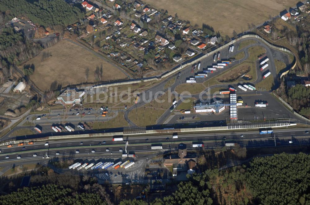 Michendorf von oben - Autobahnraststätte Michendorf am südlichen Berliner Ring an der Bundesautobahn A10