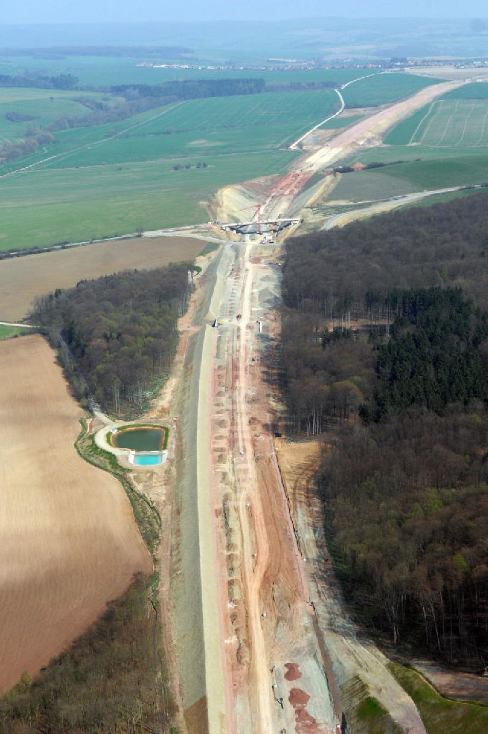 Madelungen von oben - Autobahnverlauf durch den Madelunger Forst