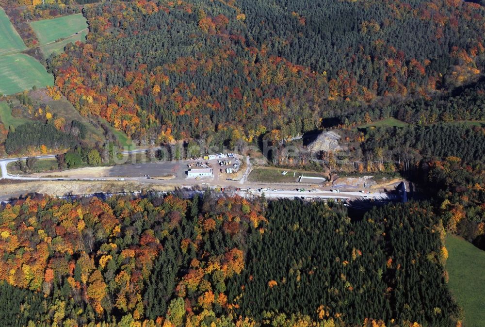 Bucha aus der Vogelperspektive: Autobahnverlegung Europastrasse E40 A4 bei Jena im Bereich des Jagdbergtunnels in Thüringen