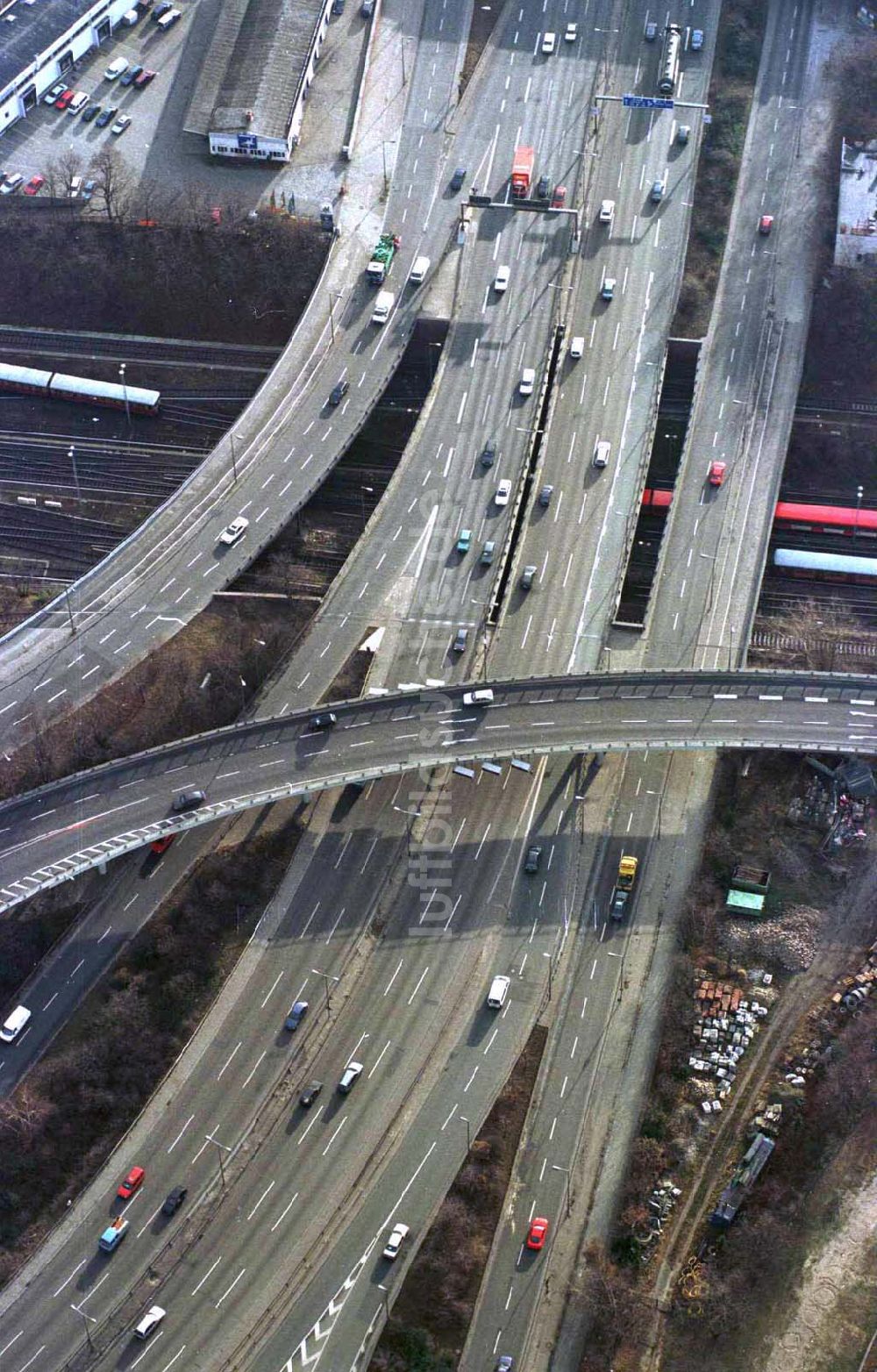 Berlin aus der Vogelperspektive: Autobahnzubringer zur AVUS am Kurfürstendamm