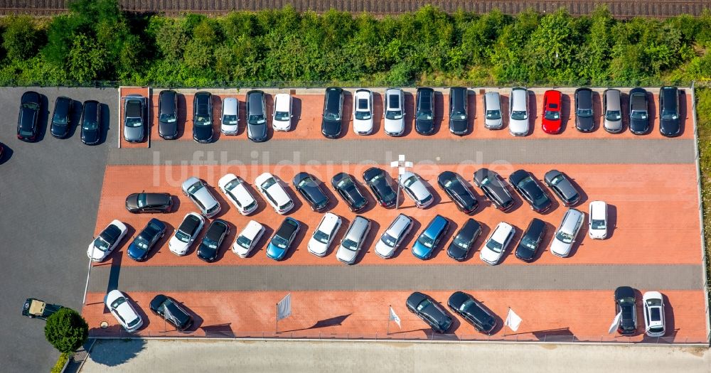 Luftbild Gladbeck - Autohandels- Gebäude des Autohauses Auto Schubert GmbH & Co. KG in Gladbeck im Bundesland Nordrhein-Westfalen