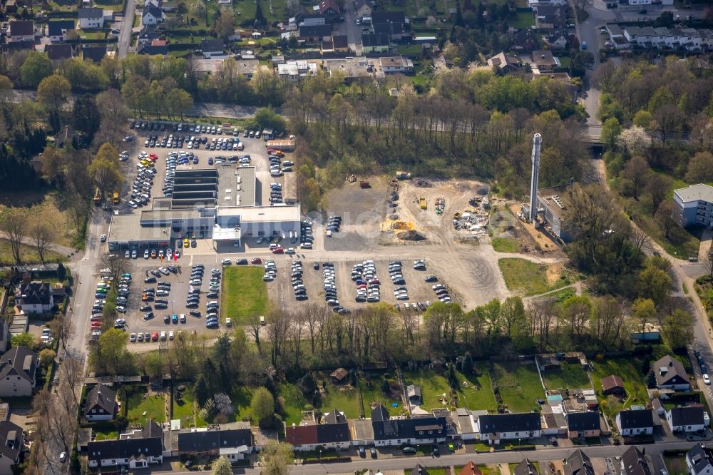 Unna aus der Vogelperspektive: Autohandels- Gebäude des Autohauses Hülpert in Unna in Unna im Bundesland Nordrhein-Westfalen, Deutschland