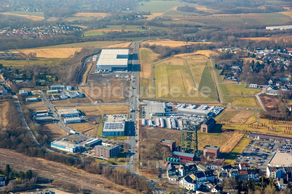 Luftbild Dortmund - Autohandels- Gebäude des Fahrzeughändlers Dürrwang GmbH & Co Gneisenauallee im Ortsteil Scharnhorst in Dortmund im Bundesland Nordrhein-Westfalen