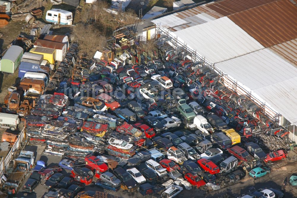 Luftaufnahme Bochum - Autoverwertung und Auto- Verschrottung im Gewerbegebiet Carolinenglück Hordel in Bochum im Bundesland Nordrhein-Westfalen