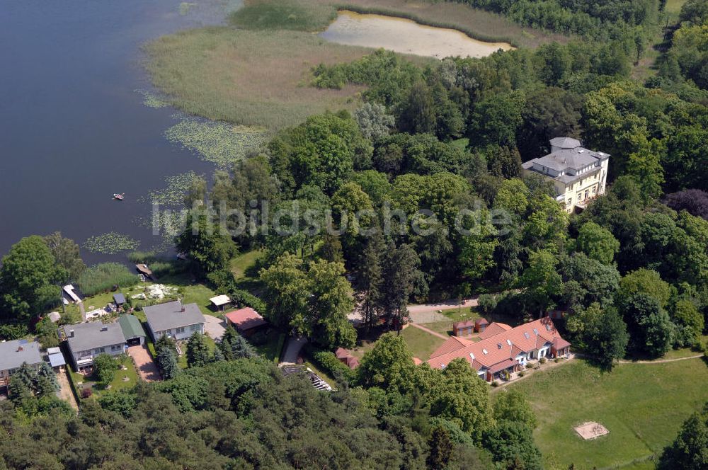 Dambeck aus der Vogelperspektive: AWO SANO Familienferienpark in Dambeck am Müritz-Nationalpark