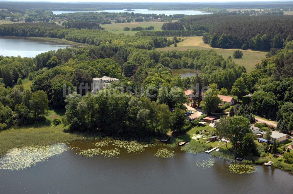 Dambeck aus der Vogelperspektive: AWO SANO Familienferienpark in Dambeck am Müritz-Nationalpark