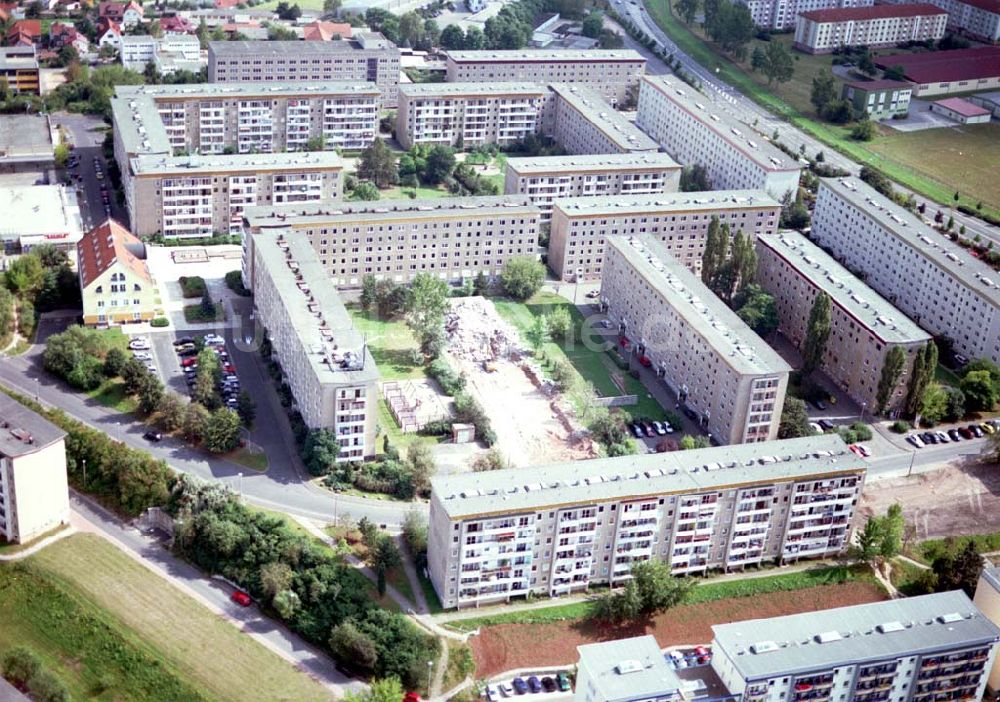 Luftbild Bad Salzungen / Thüringen - 07.09.2002 Bad Salzungen / Thüringen Abriß von Plattenbauwohnungen im Osten von Bad Salzungen in Thüringen.