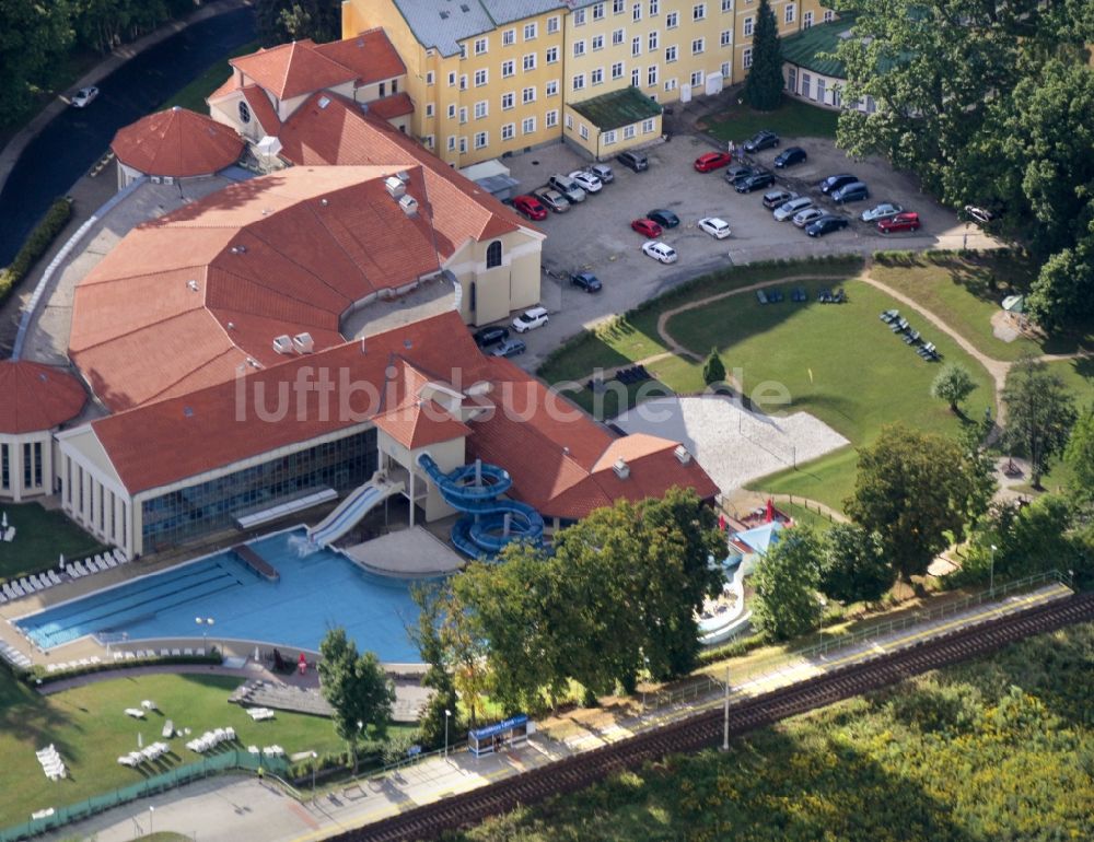 Luftbild Františkovy Lázn? - Badeanstalt Aquazentrum in Františkovy Lázn? (Franzensbad) in Karlovarský kraj, Tschechische Republik