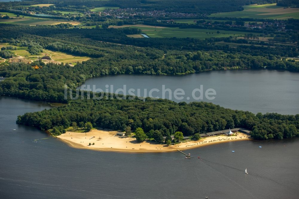 Luftbild Haltern am See - Badegäste am Strand und Uferbereich des Seebades Haltern in Haltern am See im Bundesland Nordrhein-Westfalen