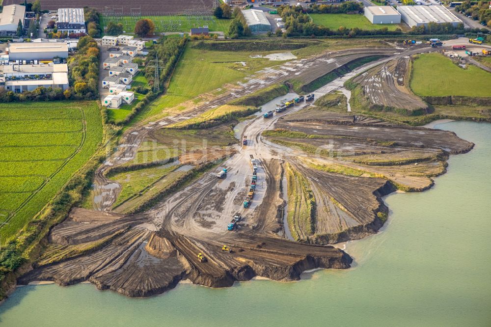 Luftbild Kamp-Lintfort - Baggersee und Kies- Tagebau in Kamp-Lintfort im Bundesland Nordrhein-Westfalen, Deutschland