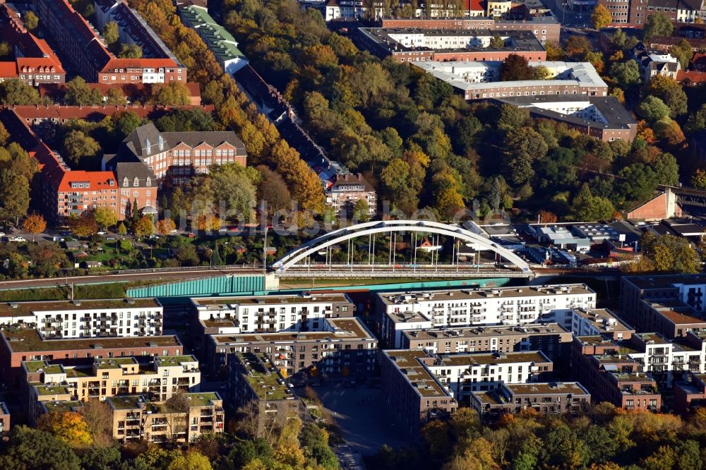 Luftaufnahme Hamburg - Bahn- Brückenbauwerk am alten Güterbahnhof an der Hellbrockstraße in Hamburg, Deutschland