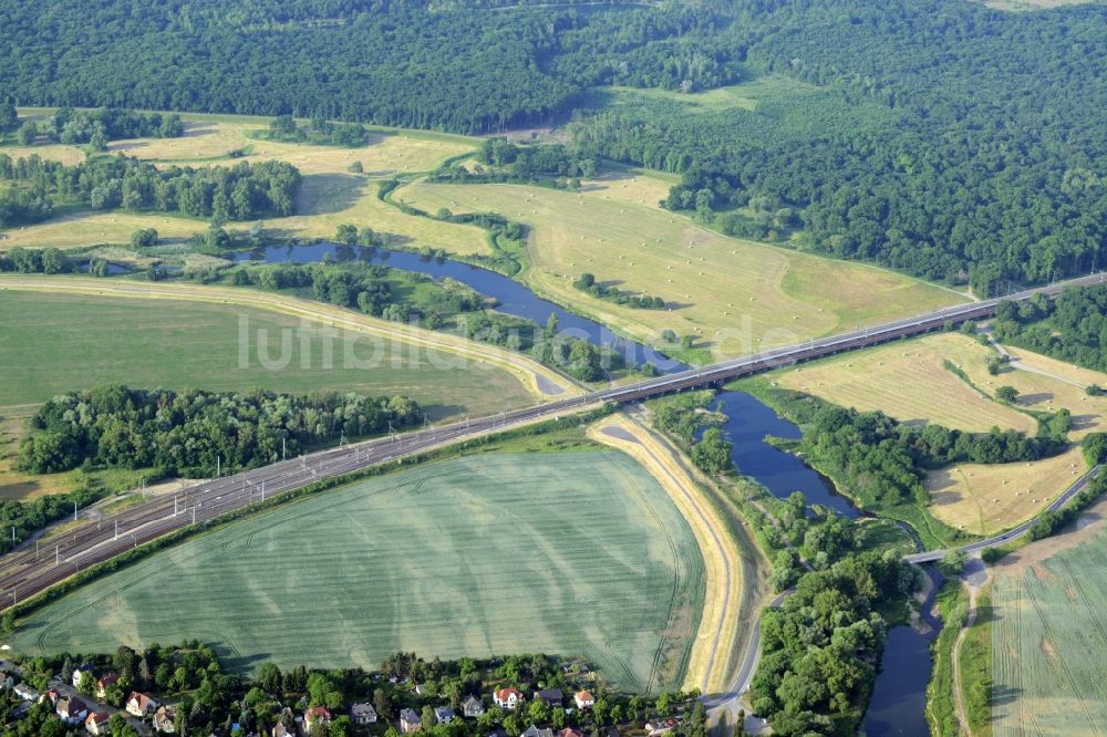 Luftbild Biederitz - Bahn- Brückenbauwerk in Biederitz im Bundesland Sachsen-Anhalt