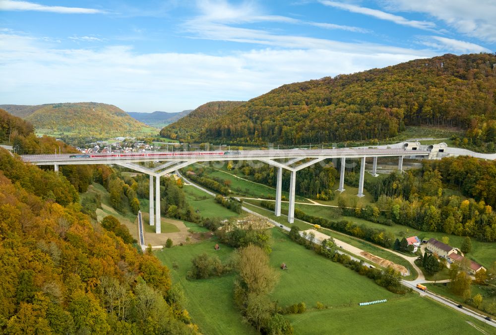 Mühlhausen im Täle von oben - Bahn- Brückenbauwerk Filstalbrücke in Mühlhausen im Täle im Bundesland Baden-Württemberg, Deutschland