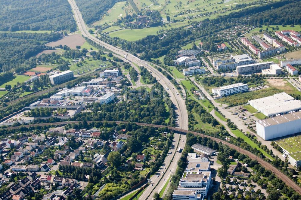 Karlsruhe von oben - Bahn- Brückenbauwerk in Karlsruhe im Bundesland Baden-Württemberg