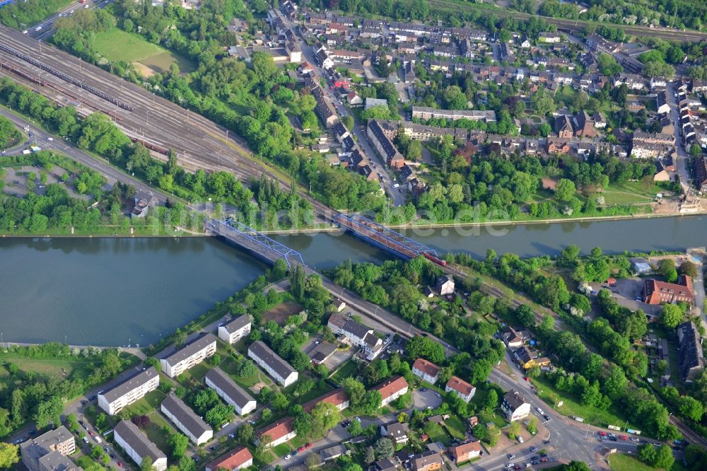 Luftbild Oberhausen - Bahn- Brückenbauwerk in Oberhausen im Bundesland Nordrhein-Westfalen