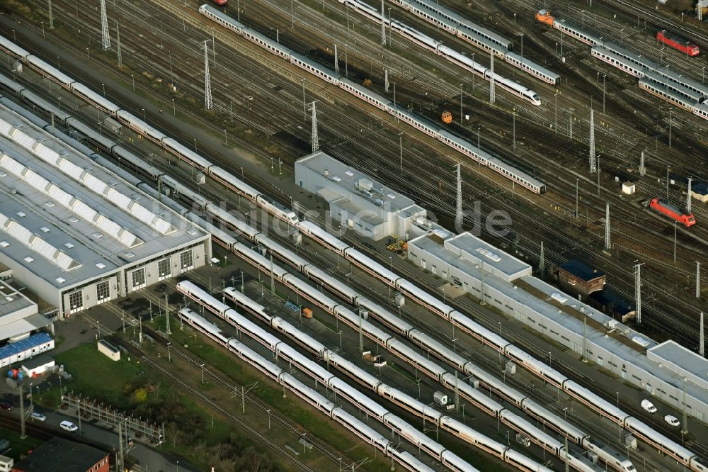 Luftaufnahme Berlin - Bahnbetriebswerk und Ausbesserungswerk ICE Werk Berlin Rummelsburg II in Berlin